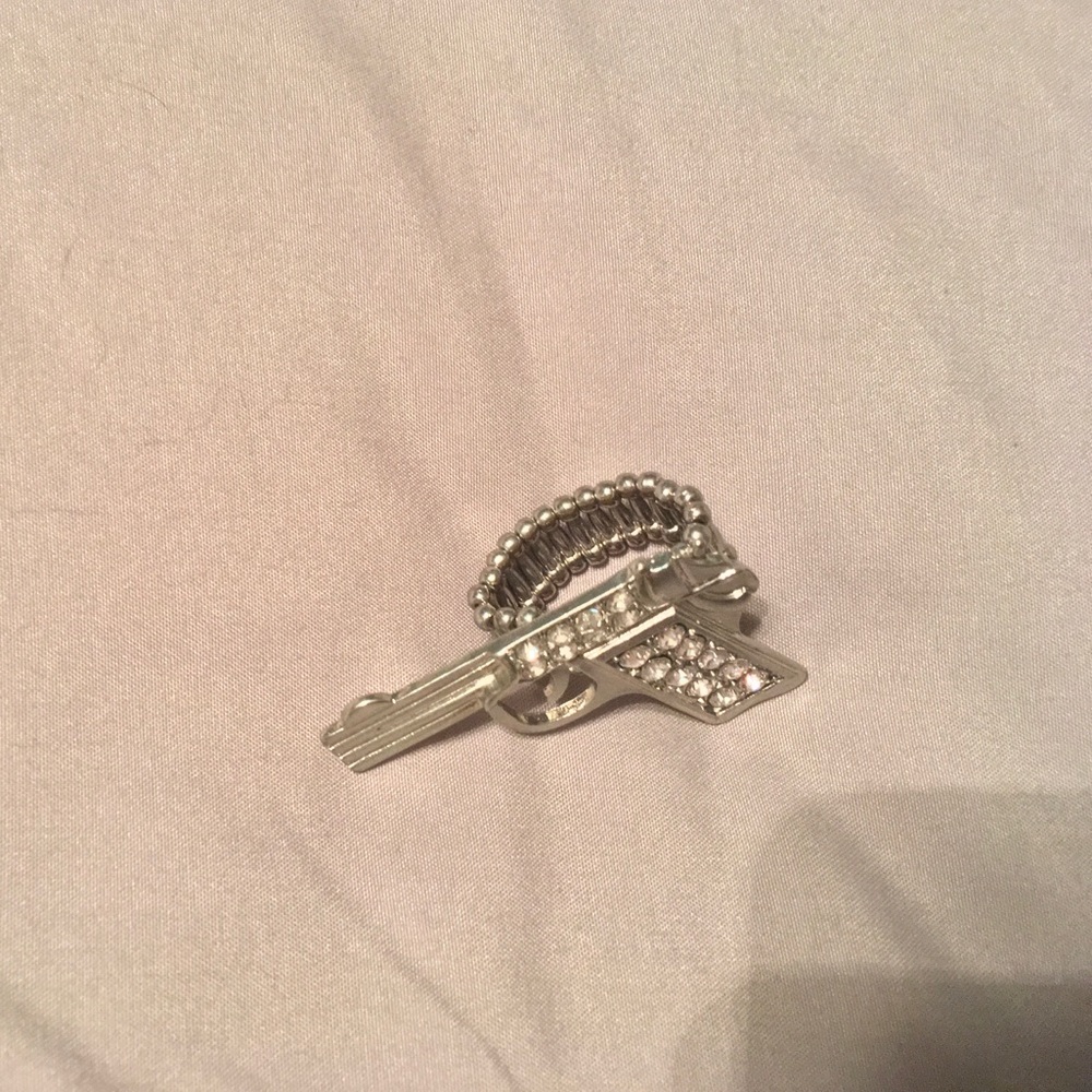 Gun ring - Picture 2 of 2
